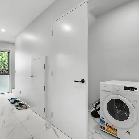 Scholarly Stay 3Br3Ba Near Uc